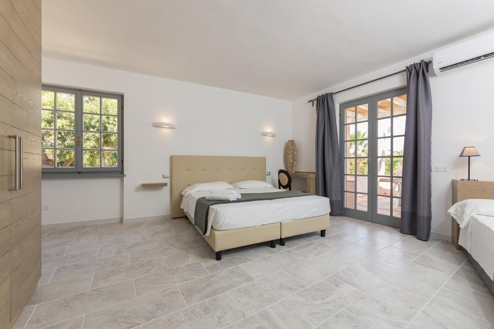 Hotel Delfino Procchio  Εξωτερικό φωτογραφία