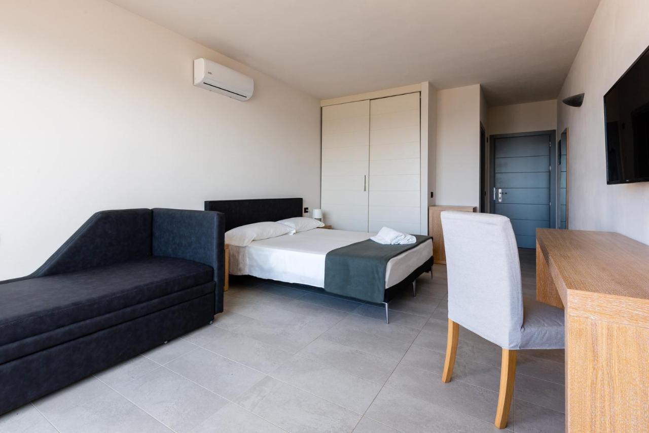 Hotel Delfino Procchio  Εξωτερικό φωτογραφία